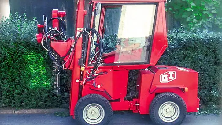 Uni-Truck Heckenschere