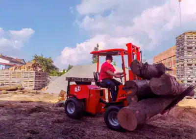 Uni-Truck 4 W 1005 Holztransport