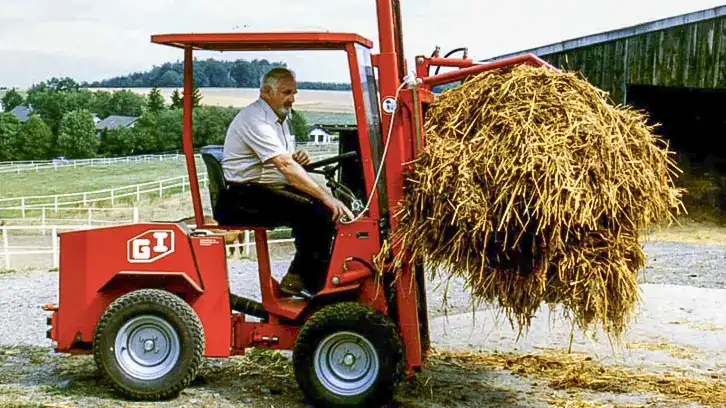 Uni-Truck Dung- und Heugreifarm