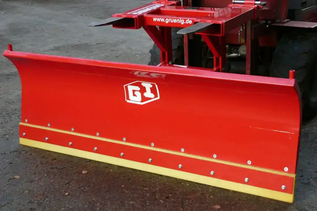 Anbau-Winterdienst Schneeräumschild