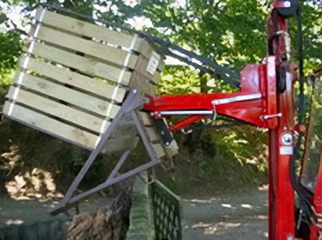 Uni-Truck Adaptervorrichtung Friedhofscontainer